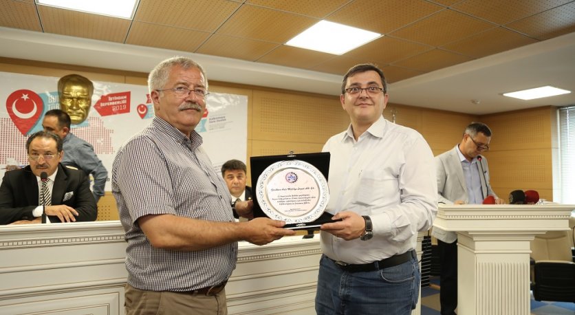 OTSO ÜYELERİNİ PLAKETLE ÖDÜLLENDİRDİ