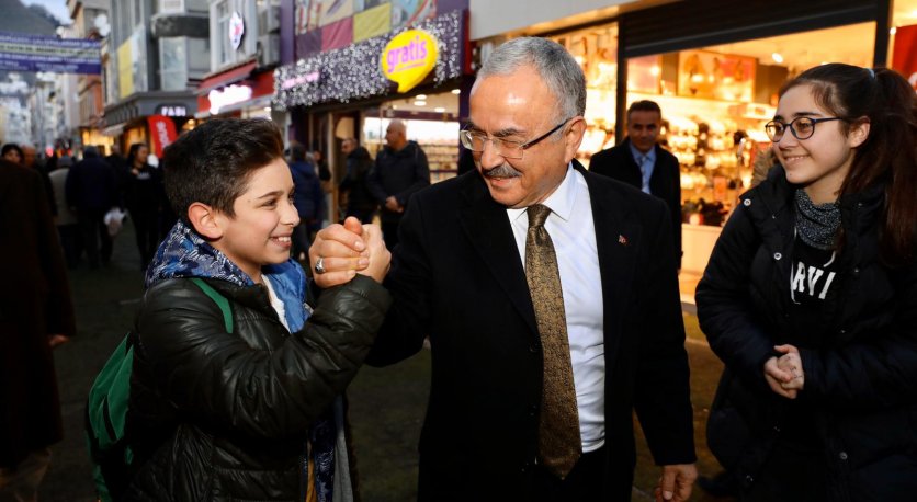 SIRRIPAŞA CADDESİNDEKİ ÇALIŞMALARIN 3 AYDA TAMAMLANMASI HEDEFLENİYOR