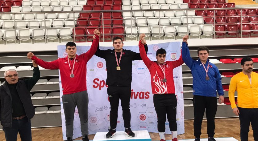 BÜYÜKŞEHİRİN SPORCULARI ORDUNUN YÜZ AKI OLDU