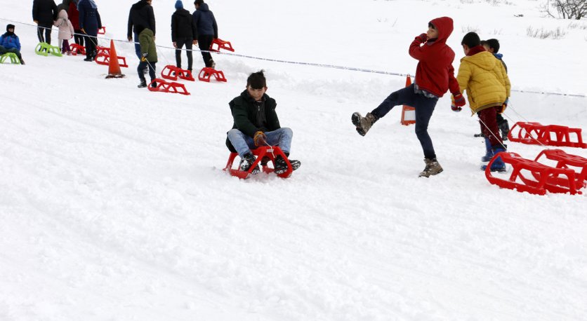 VATANDAŞLAR ARGAN YAYLASINA AKIN ETTİ