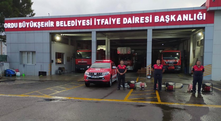 BÜYÜKŞEHİRDEN ARTVİNE YARDIM ELİ