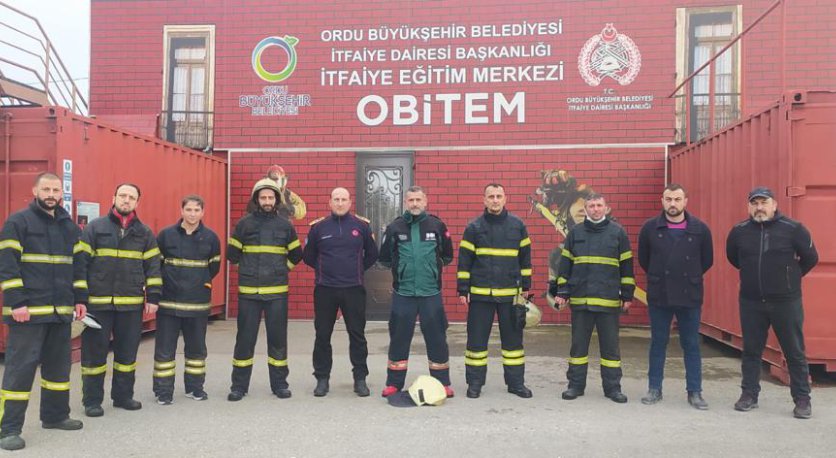 İTFAİYEDEN GÖNÜLLÜ ARAMA KURTARMA EKİBİNE EĞİTİM