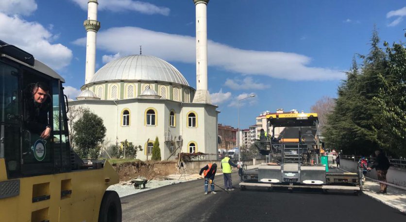 BÜYÜKŞEHİRİN ALTINORDUDAKİ ALTYAPI VE ASFALT MESAİSİ SÜRÜYOR