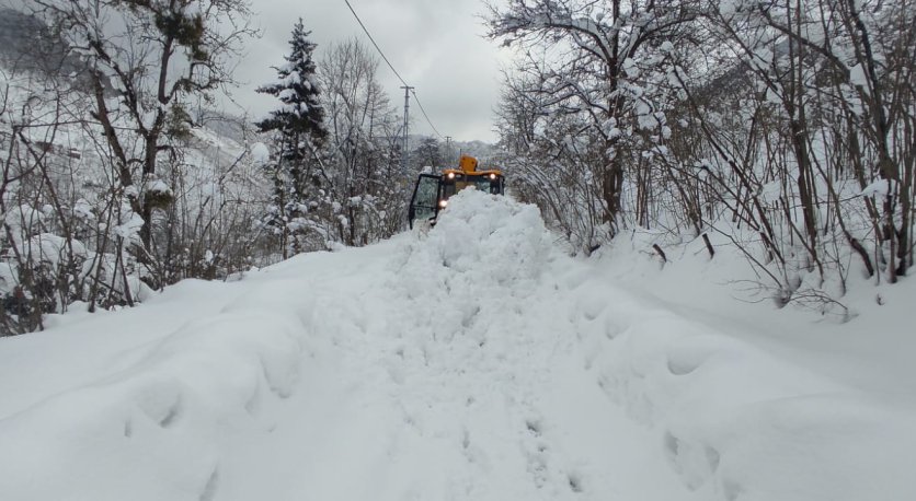 ORDU´DA KAR 2 METREYE YAKLAŞTI