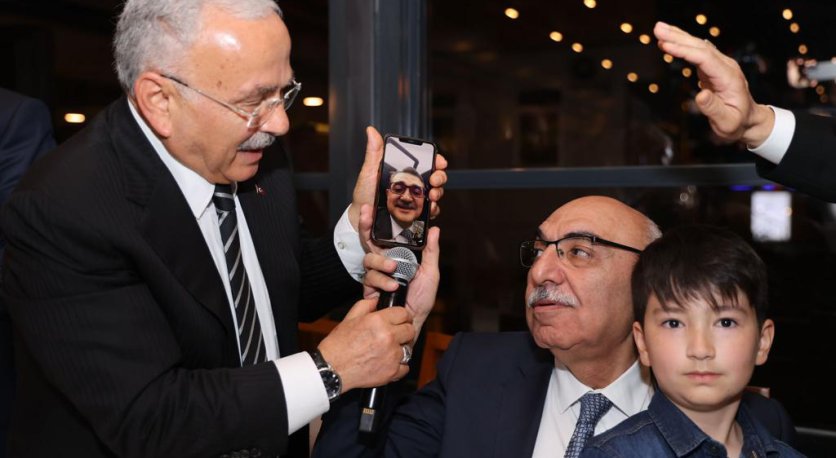 BAKAN DÖNMEZ ORDU´YA İNEMEDİ BAŞKAN GÜLER´İ ARAYARAK SELAMLARINI İLETTİ 