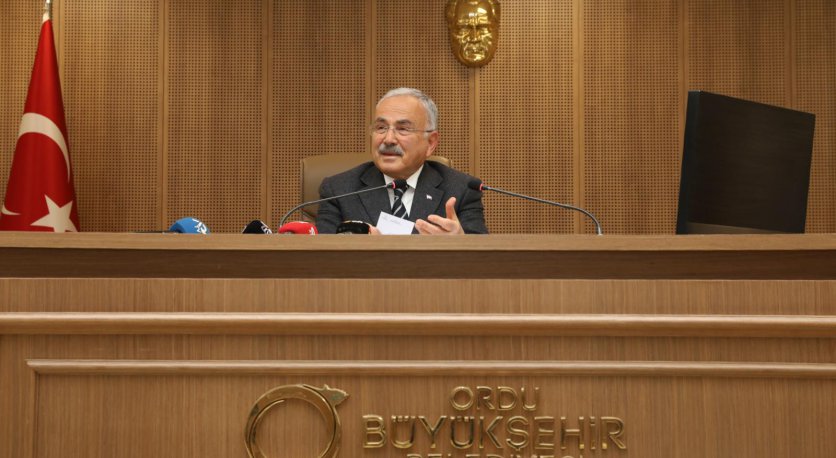 BAŞKAN GÜLER NİSAN AYI MECLİSİNDE KONUŞTU 