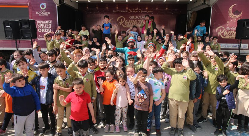 RAMAZAN COŞKUSU KUMRU´YA TAŞINDI