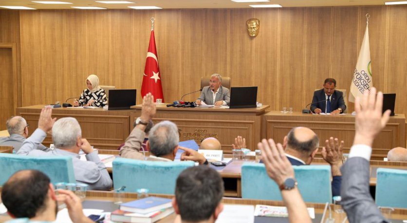 BAŞKAN GÜLERDEN AÇIKLAMALAR