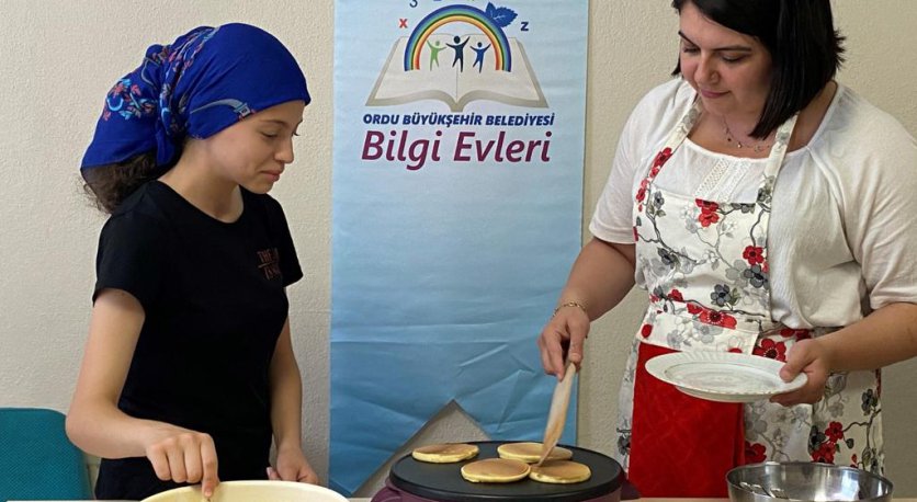 BİLGİ EVLERİNDE YAZ BAŞKA GÜZEL 