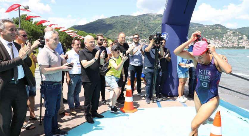 ORDU TRİATLONU´NA SELİNAY DAMGA VURDU 