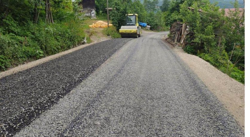 ÜNYE VE AKKUŞ´TA ASFALT MUTLULUĞU