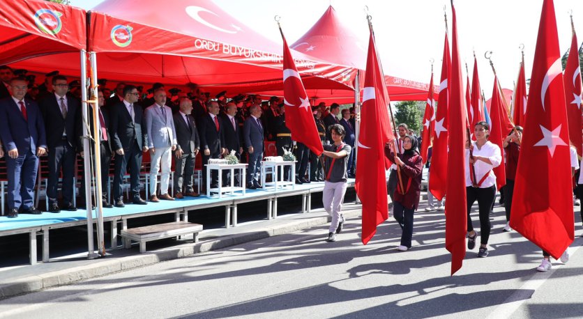 BÜYÜK ZAFERİN 100.YIL DÖNÜMÜ TÖRENLERLE KUTLANDI