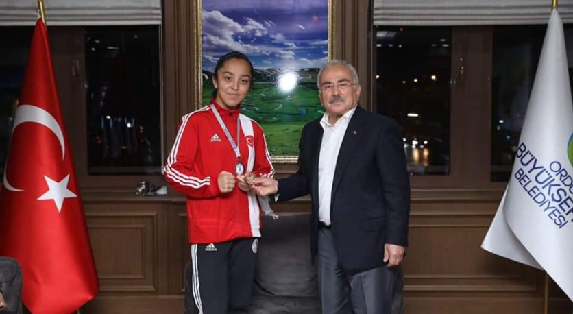 SUDENAZ´DA HEDEF ALTIN MADALYA