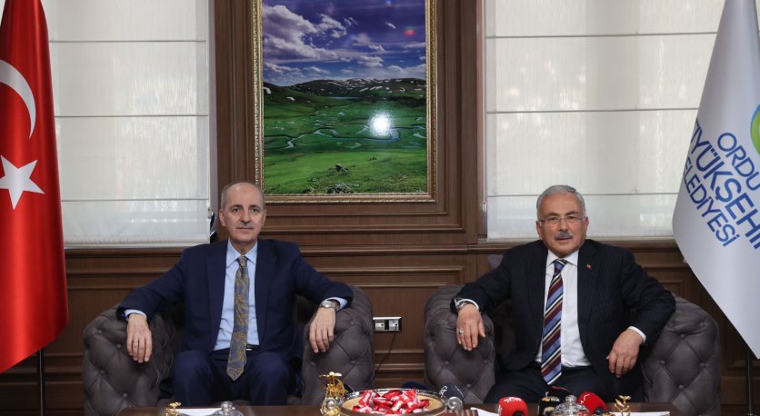 NUMAN KURTULMUŞ BÜYÜKŞEHİR BELEDİYESİNİ ZİYARET ETTİ