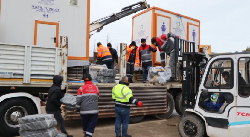 ORDU BÜYÜKŞEHİR TÜM İMKANLARI İLE DEPREM BÖLGESİNDE 