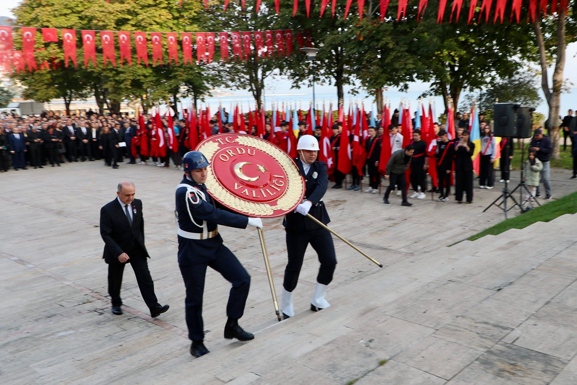Ulu Önder Atatürk, Törenlerle Anıldı