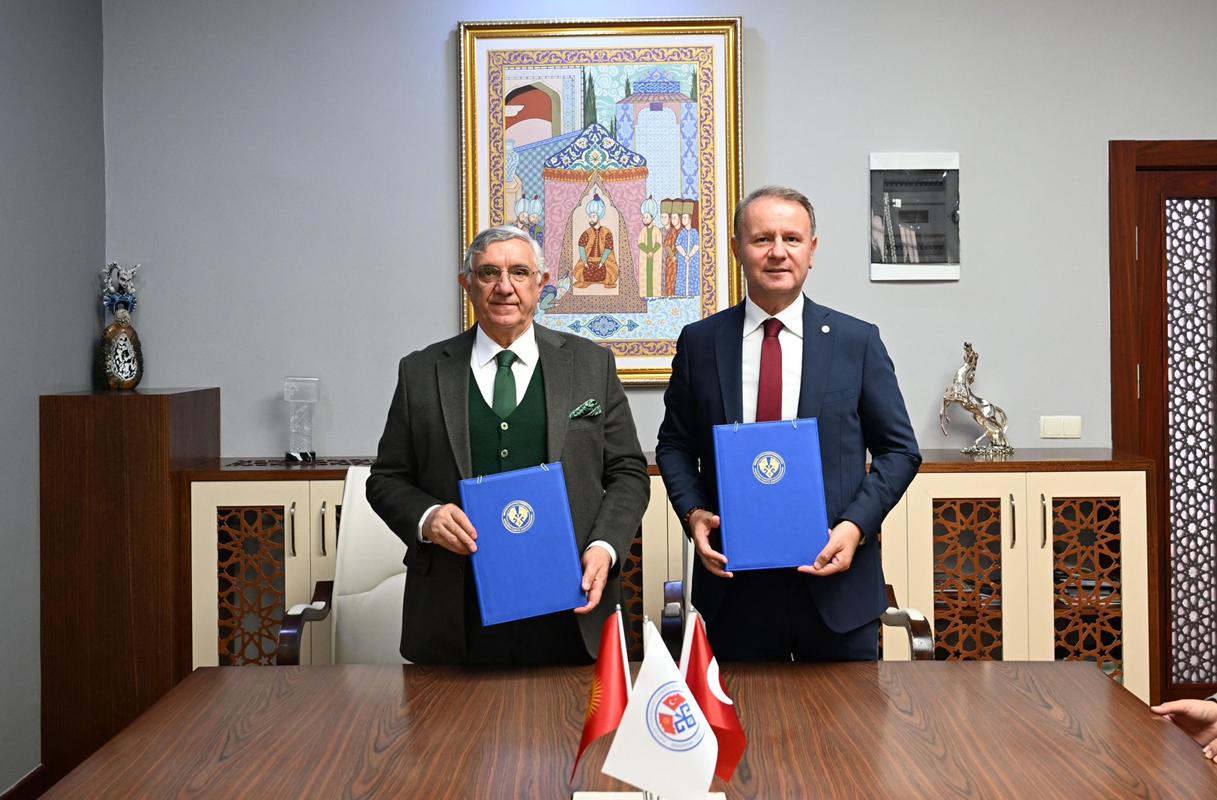 Üniversitemiz ile Kırgızistan-Türkiye Manas Üniversitesi Arasında İş birliği Protokolü İmzalandı