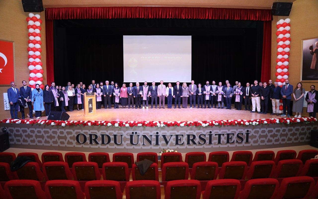 Üniversitemizde Başarı ve Teşvik Ödülleri Sahiplerini Buldu