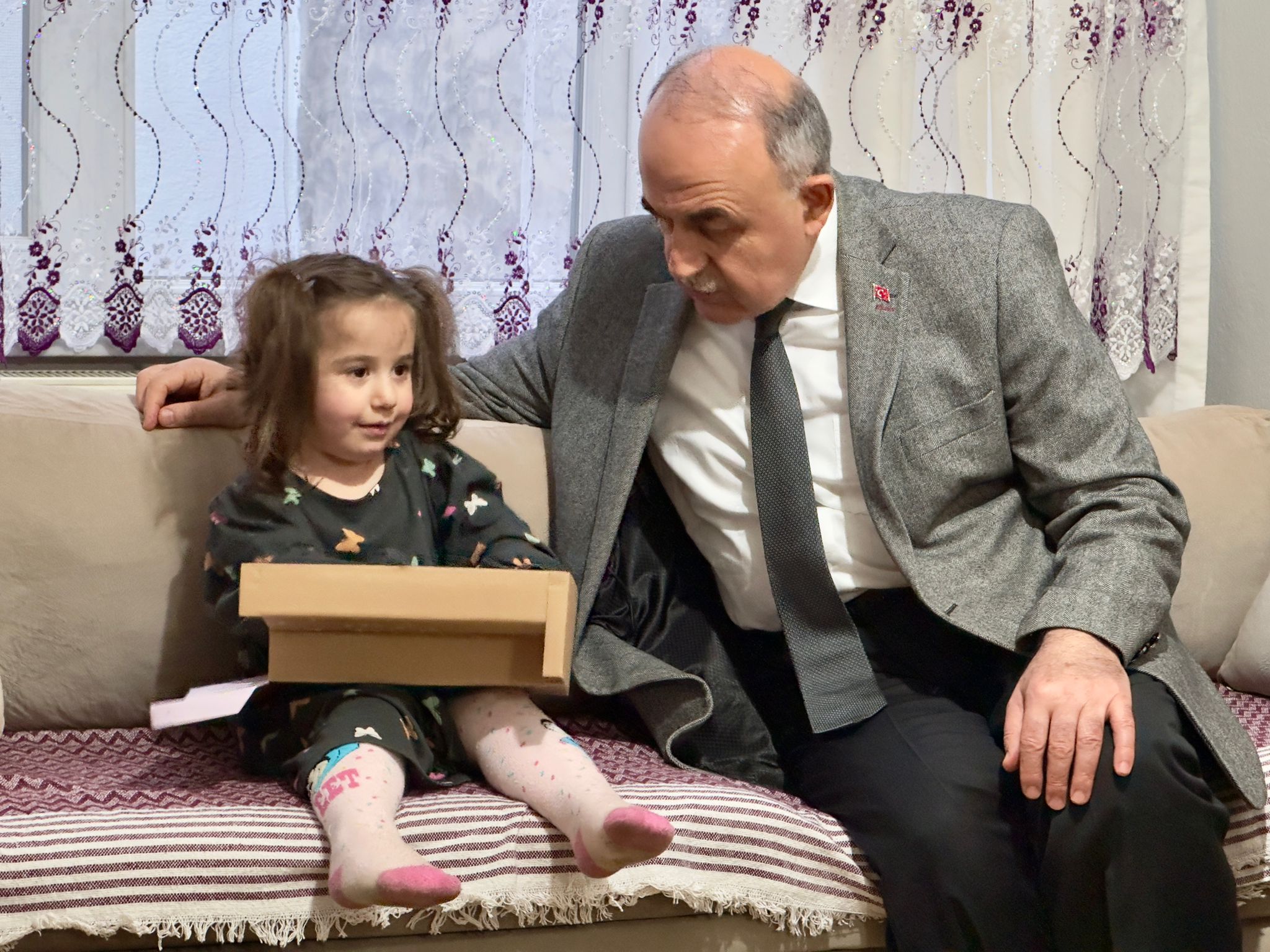 Vali Erol, Engelli Ailelerine Verdiği Sözü Yerine Getirdi