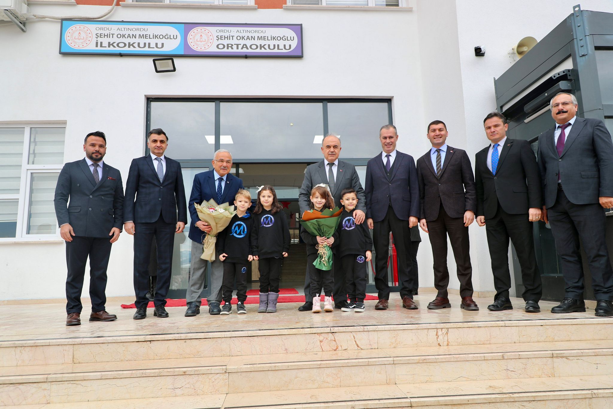 Vali Erol, Öğrencilerin Yarıyıl Tatili Heyecanına Ortak Oldu