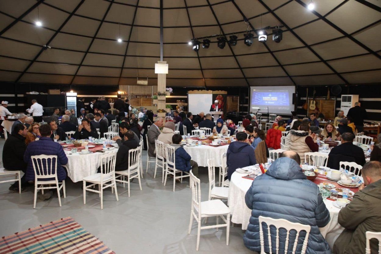 ORDU BÜYÜKŞEHİR BELEDİYESİ’NDEN HER GÜN YÜZLERCE VATANDAŞA ÜCRETSİZ İFTAR