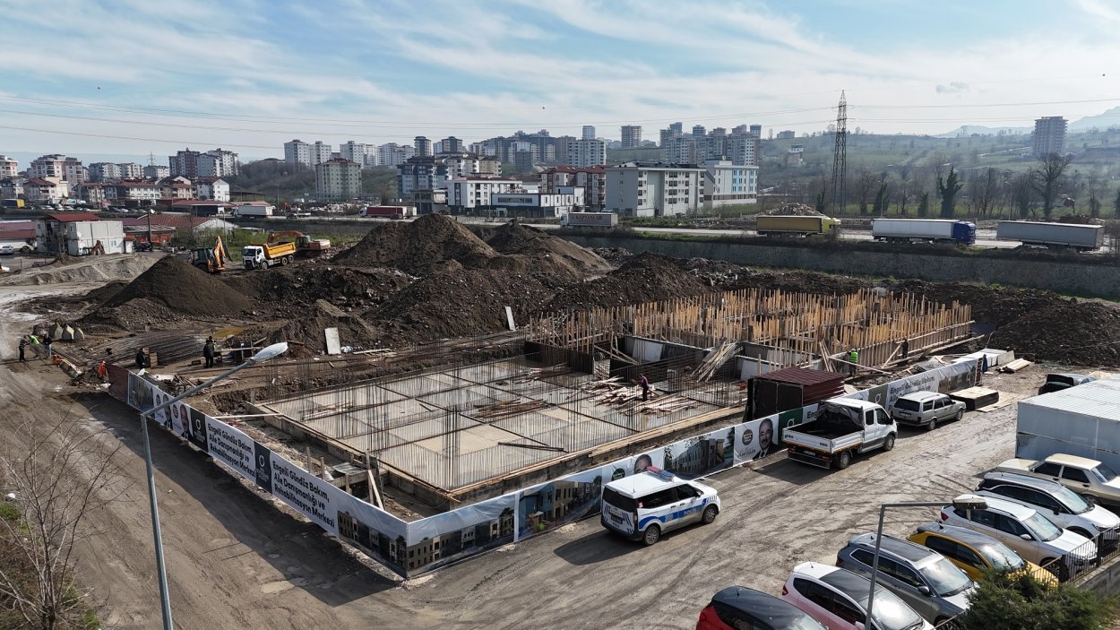 ENGELLİ GÜNDÜZ BAKIM, AİLE DANIŞMANLIĞI VE REHABİLİTASYON MERKEZİ YÜKSELİYOR