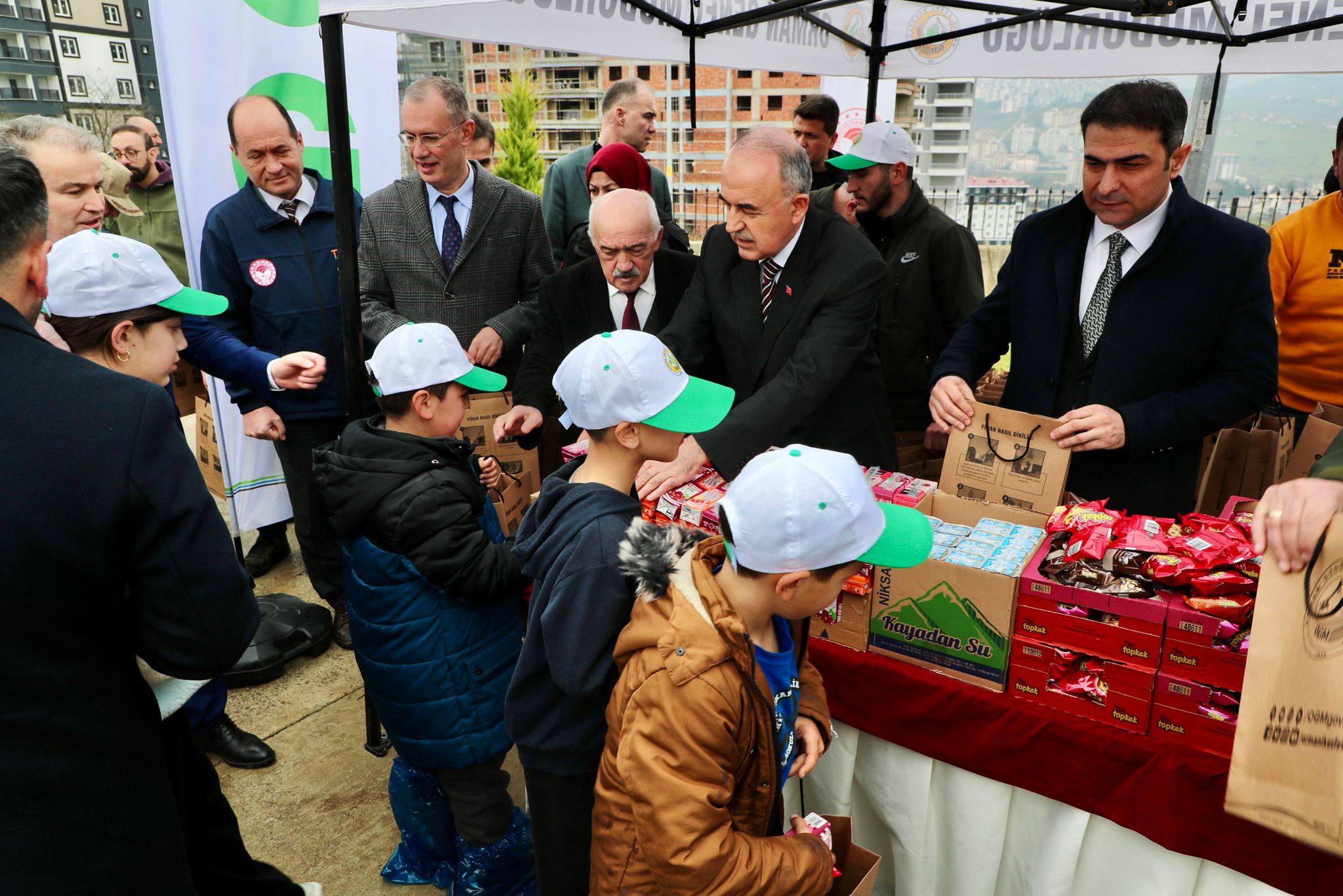 “Türkiye’nin Gücü Orman” Etkinliği Kapsamında Fidan Dikimi Yapıldı