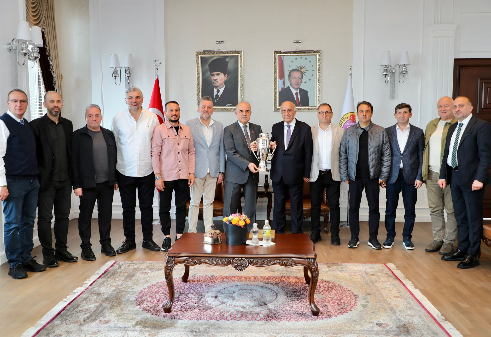 52 Orduspor Yönetimi, Vali Erol’u Ziyaret Etti