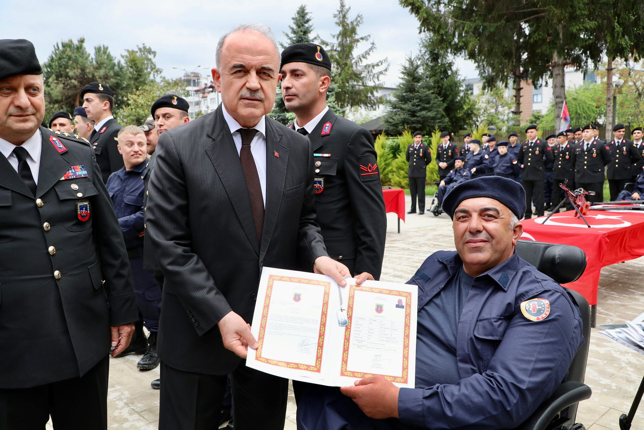 Engelli Gençlerimiz Asker Olmanın Sevincini Yaşadı