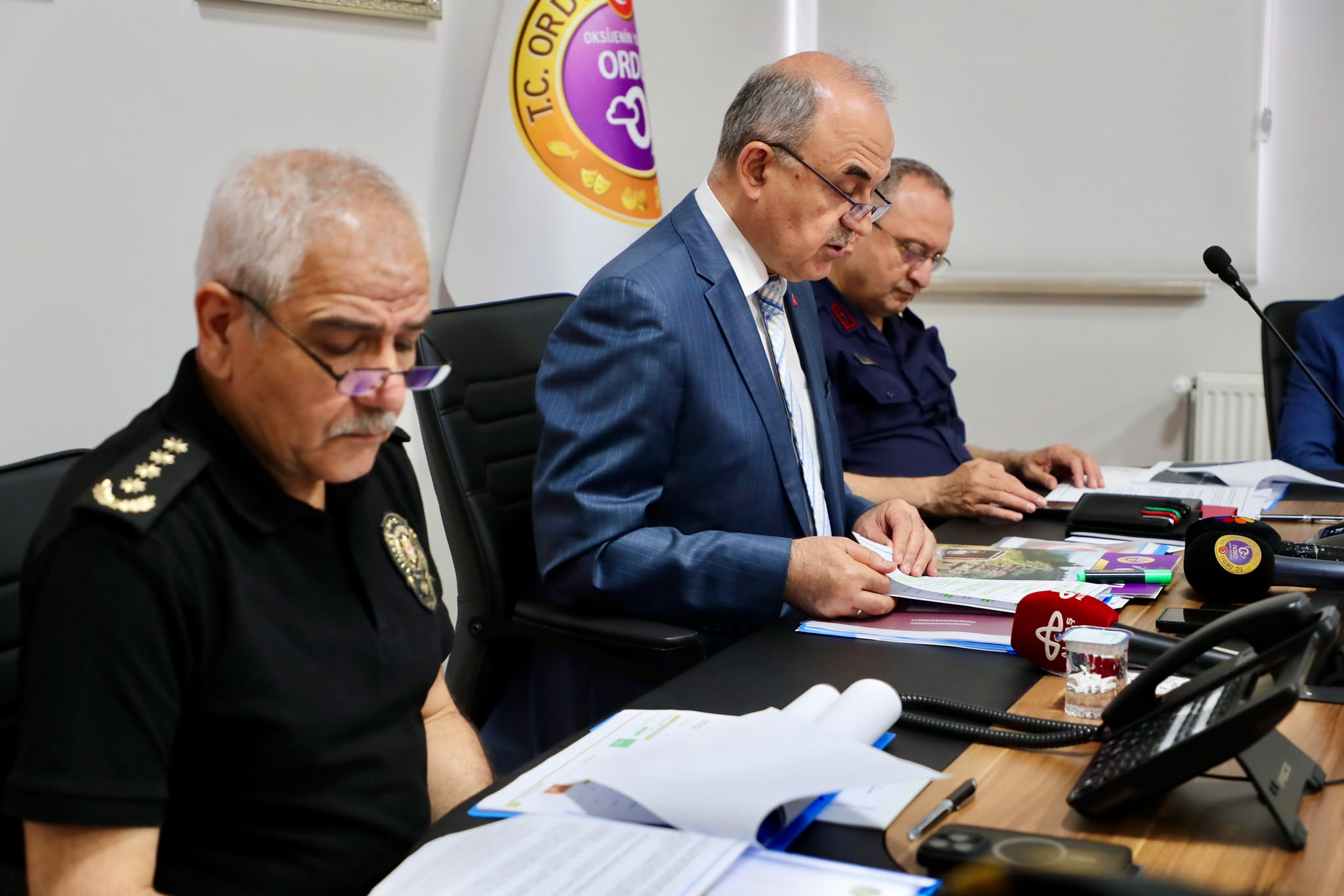 Vali Erol, Basın Mensuplarına Değerlendirmelerde Bulundu