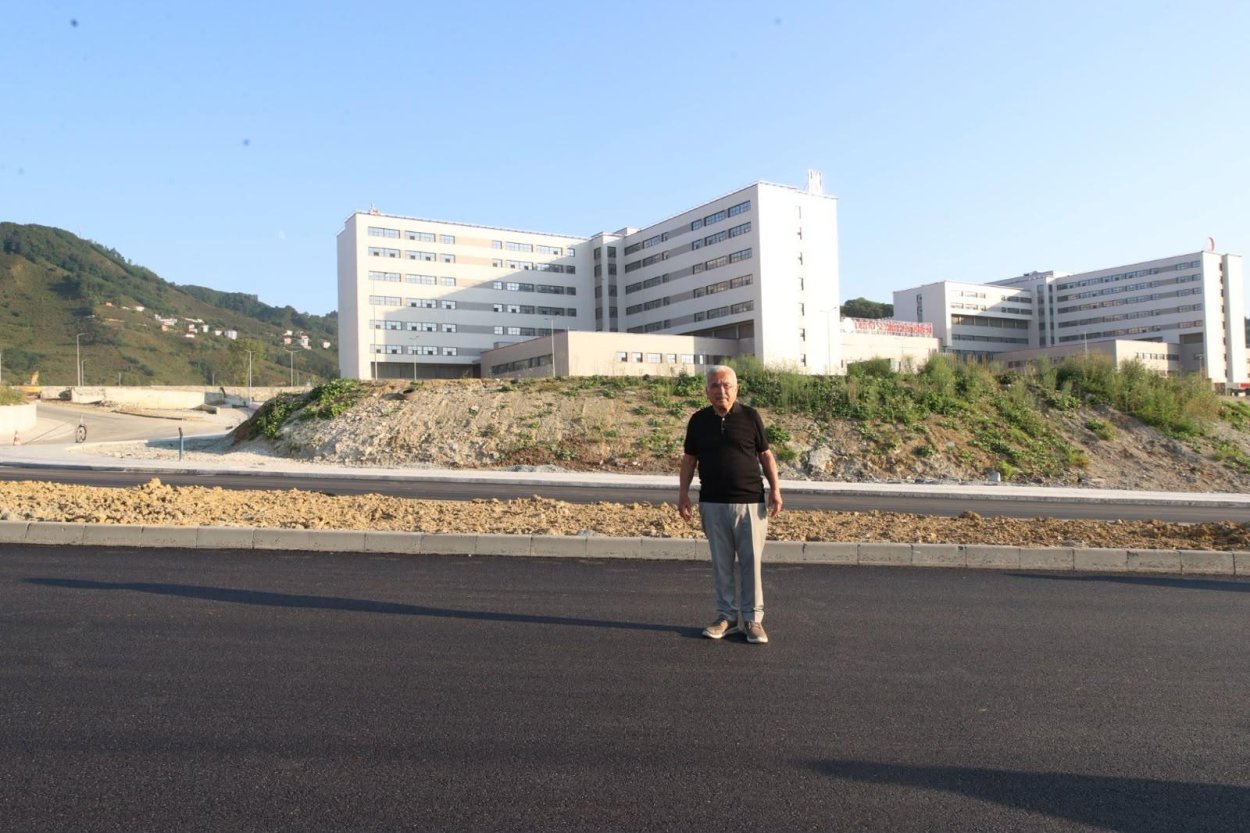 BAŞKAN GÜLER ŞEHİR HASTANESİNDE