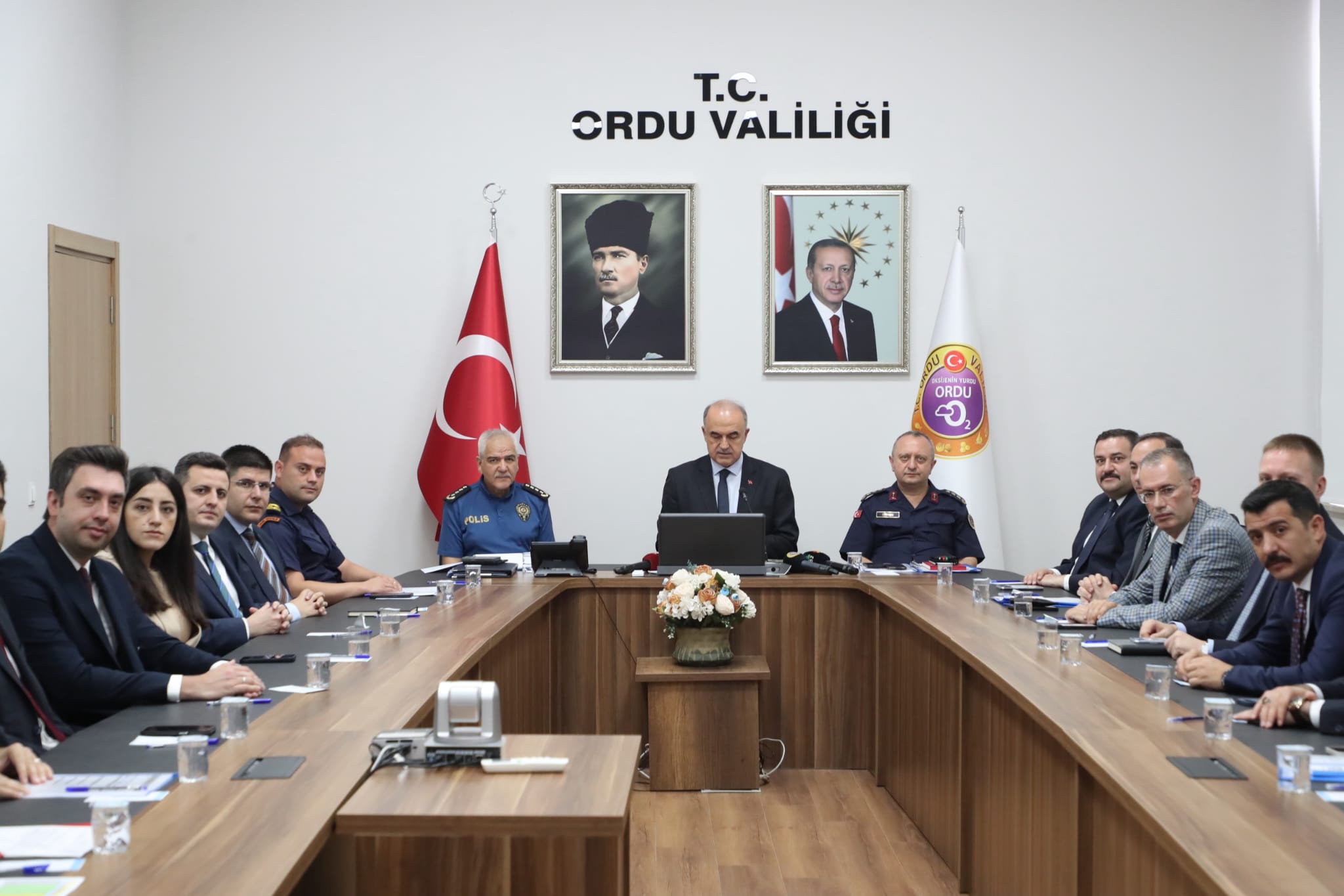 Vali Erol, Basın Mensuplarına Önemli Açıklamalarda Bulundu