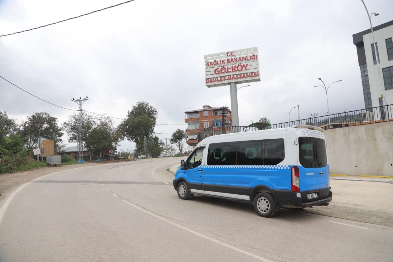 GÖLKÖY’DE ŞEHİR İÇİ DOLMUŞ HATTI FAALİYETE BAŞLADI