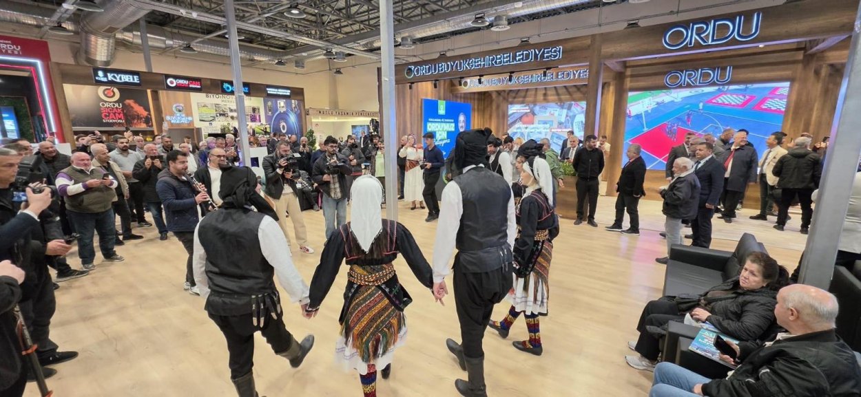 BAŞKAN GÜLER’E İSTANBUL’DA BÜYÜK İLGİ