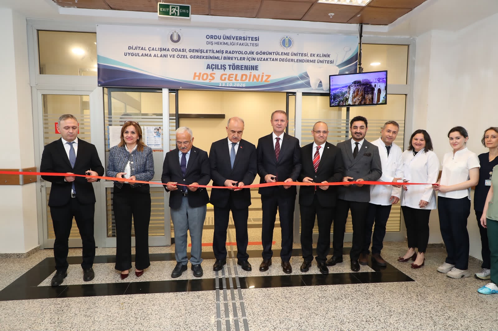 Vali Erol, ODÜ Diş Hekimliği Fakültesinde Yeni Ünitelerin Açılış Programına Katıldı
