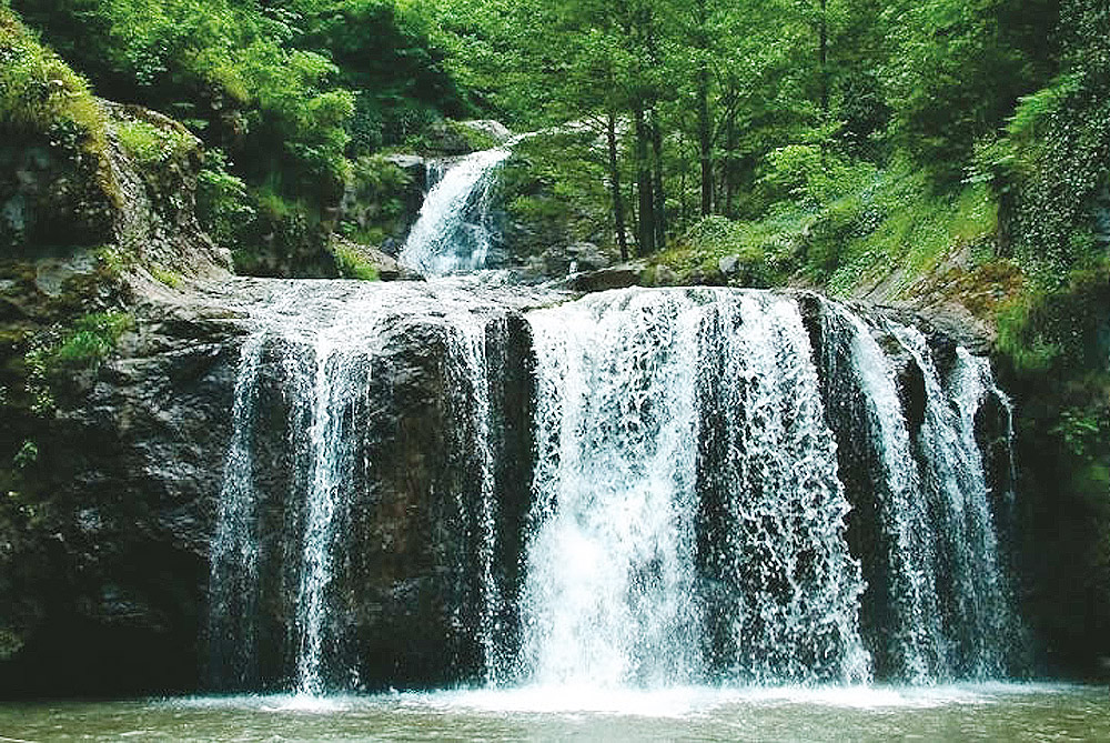 Kapılı (Cıngırt) Kazankaya Şelaleleri